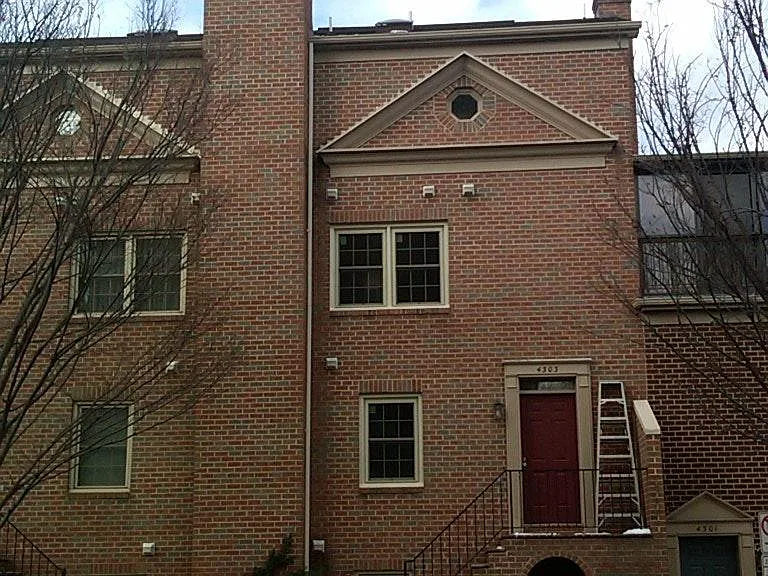 4303 N Carlin Springs Rd — Photo 3