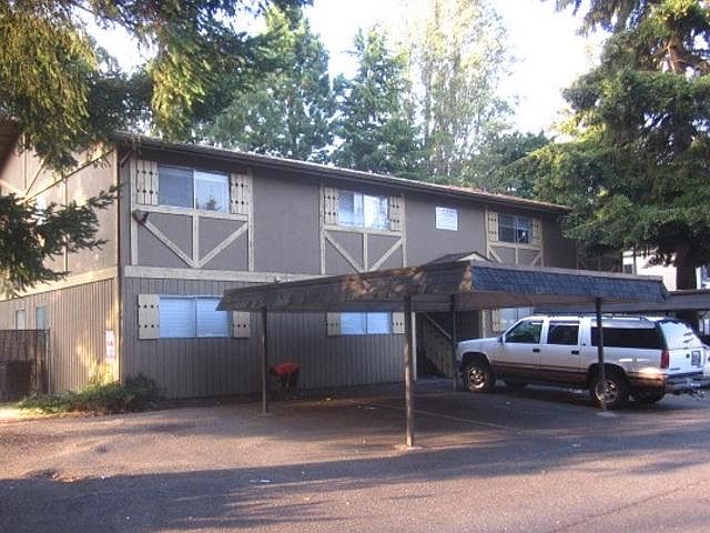 1st image of 4407 76th Ave W APT 1
