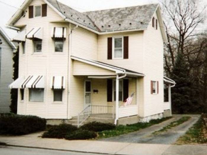 Front (now w/new roof)