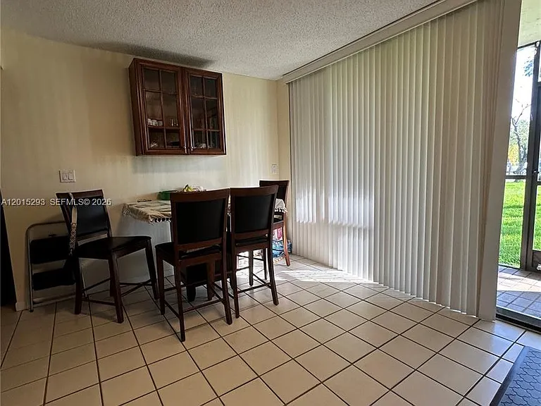 8024 SW 107th Ave #111 — Photo 4