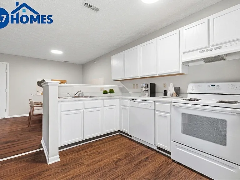 East Street Apartments — Photo 46