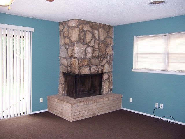 2nd image of 2728 Halifax Ave