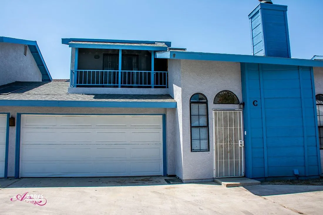 7705 S Laurelglen Blvd photo 1