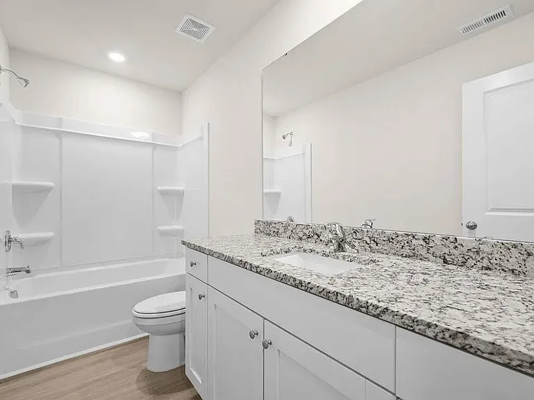 2142 Willow Glen Dr — Photo 38