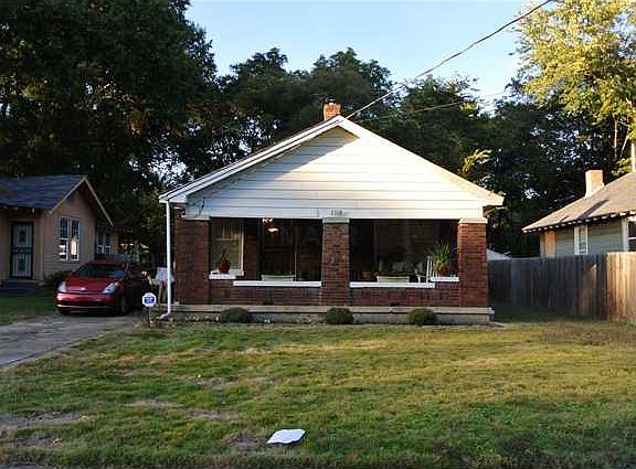2nd image of 3318 Bowen Ave