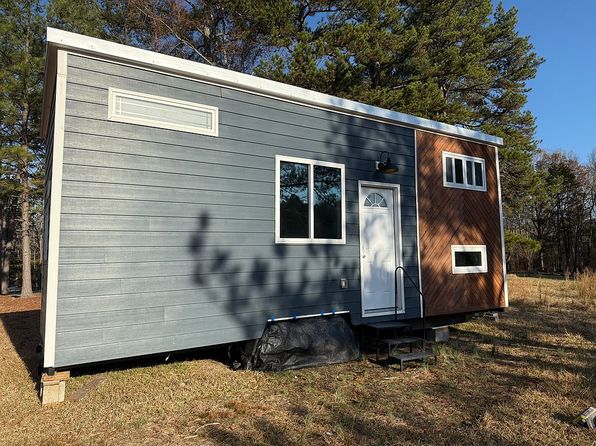 1 E Main St E, Locust, NC 28097