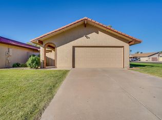 5201 E Tunder Cir, Phoenix, AZ 85044