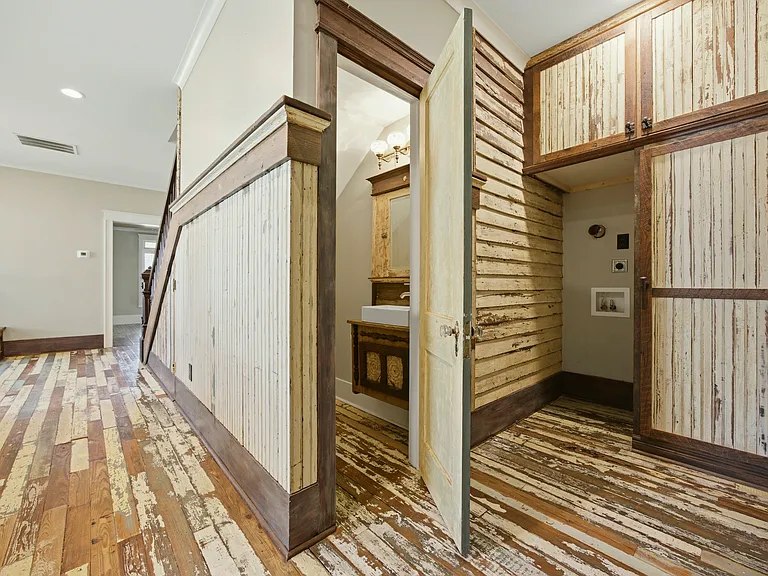 185 W Moreno St — Photo 27