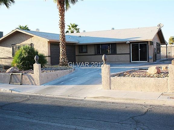 2nd image of 4544 Dennis Way