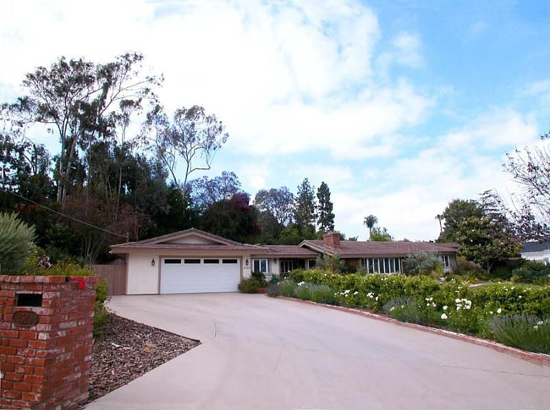 1st image of 4520 Hillview Dr