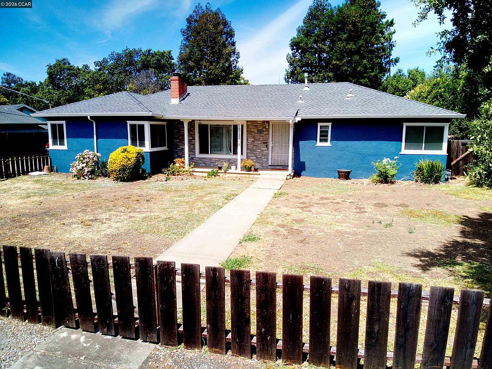 1st image of 1213 Grove Way