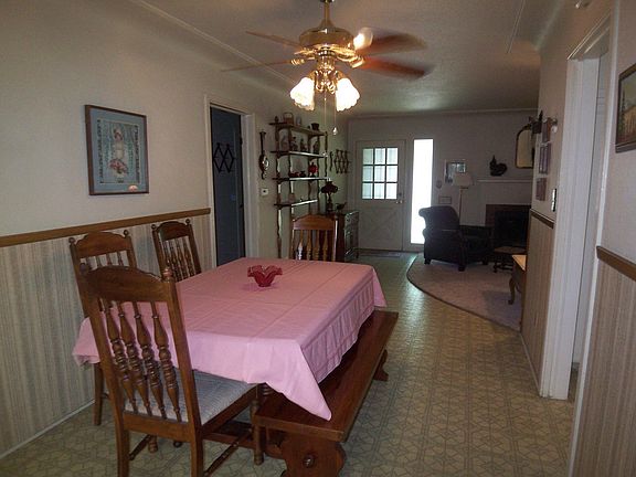 3rd image of 2847 N Arthur Ave