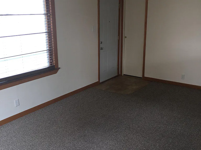 128 Belle Aire Ave — Photo 4