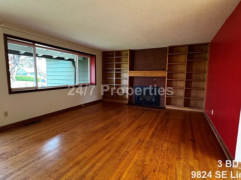9824 SE Lincoln St — Photo 4