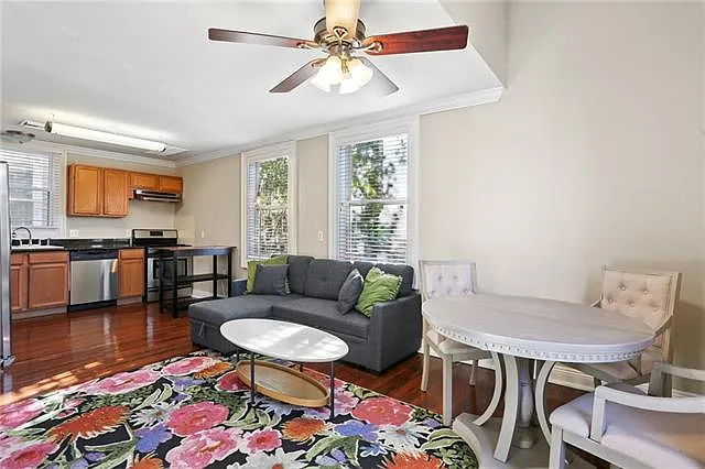 1724 Burdette St #1724 — Photo 7