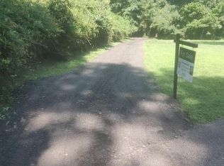 5940 Barberry Trl, Lorton, VA 22079