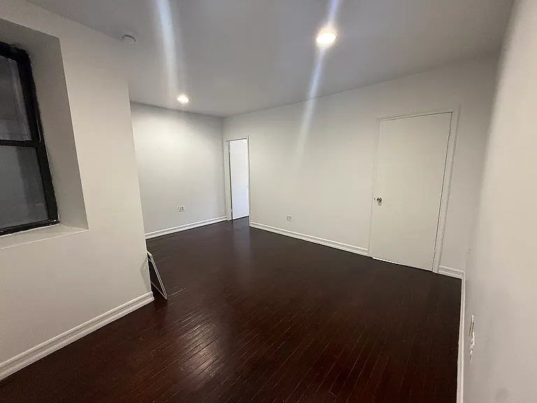 527 W 135th St #2X — Photo 4