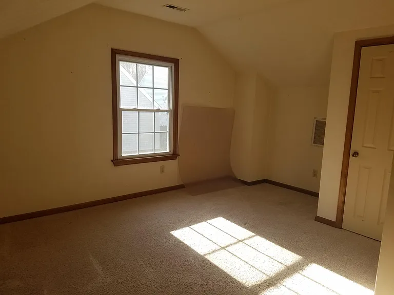 4105 Sorrento Dr — Photo 6