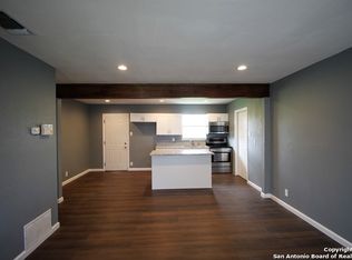 1730 Point West St, San Antonio, TX 78224