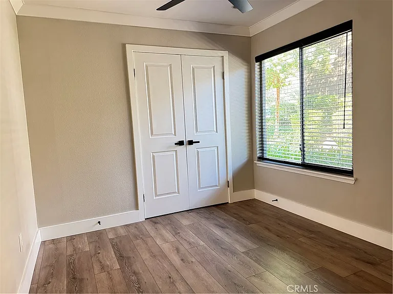 453 Heatherglen Ln — Photo 7