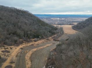 Cemetery Rd, New Albin, IA 52160