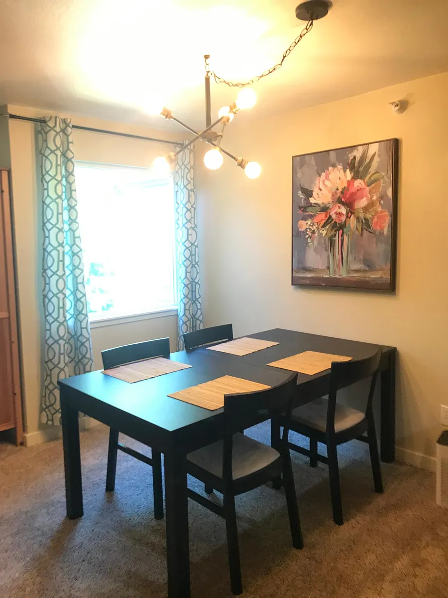 Dining room. Room for a table that expands to seat 8 - 700 Front St S #A304