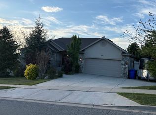 291 E North Canyon Rd, Bountiful, UT 84010