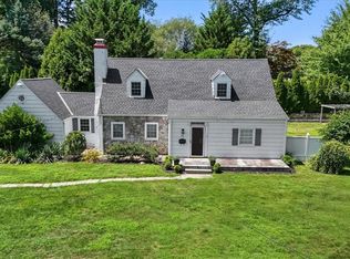 82 Chelsea Rd, White Plains, NY 10603