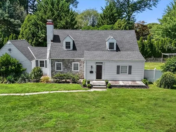 82 Chelsea Road, White Plains, NY 10603