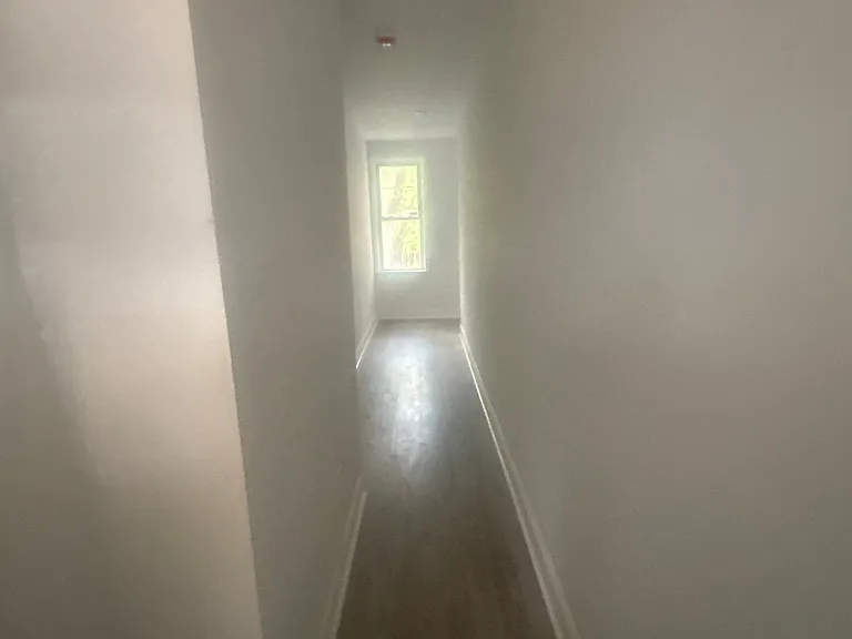 6403 Glenmore Ave — Photo 5
