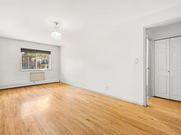 41-26 71st St APT 1A, Woodside, NY 11377