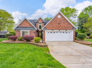 2104 Planters Knoll Dr, Monroe, NC 28110