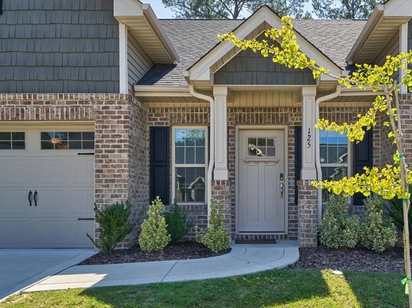 125 Lark Dr