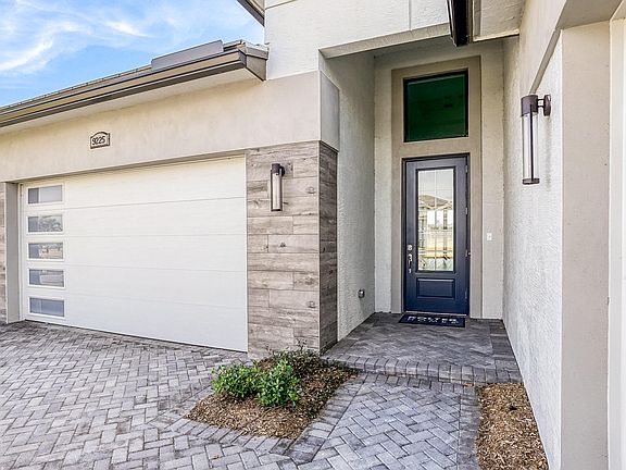 4th image of 9225 SW Bethpage Way