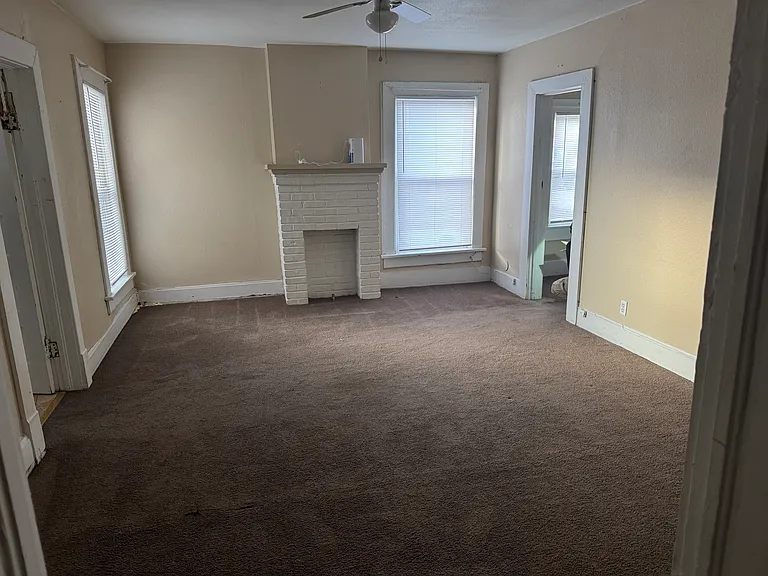 804 W Okmulgee Ave #D — Photo 5