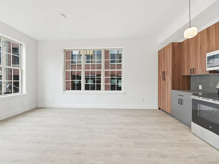 Wood Street Lofts — Photo 49