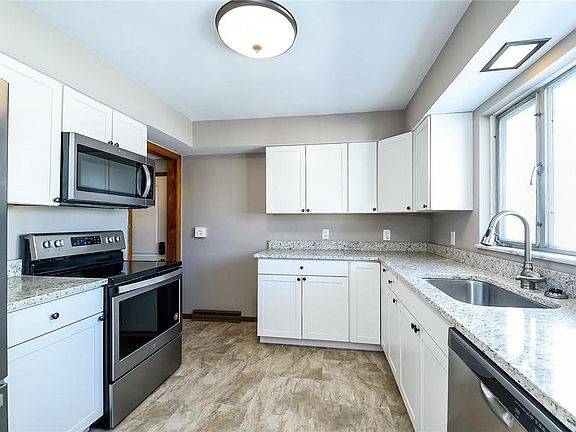 2nd image of 14326 Delaware Ave #1