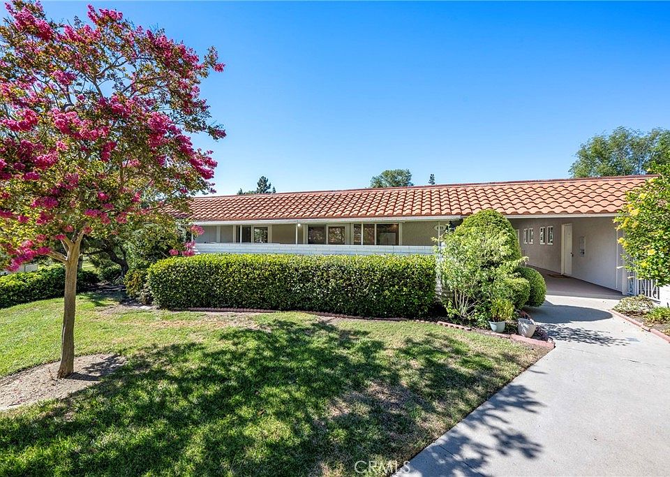 1st image of 611 Avenida Sevilla Unit Q