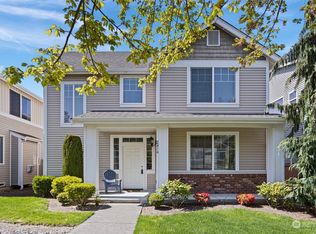 2416 Chateau Dr, Puyallup, WA 98373