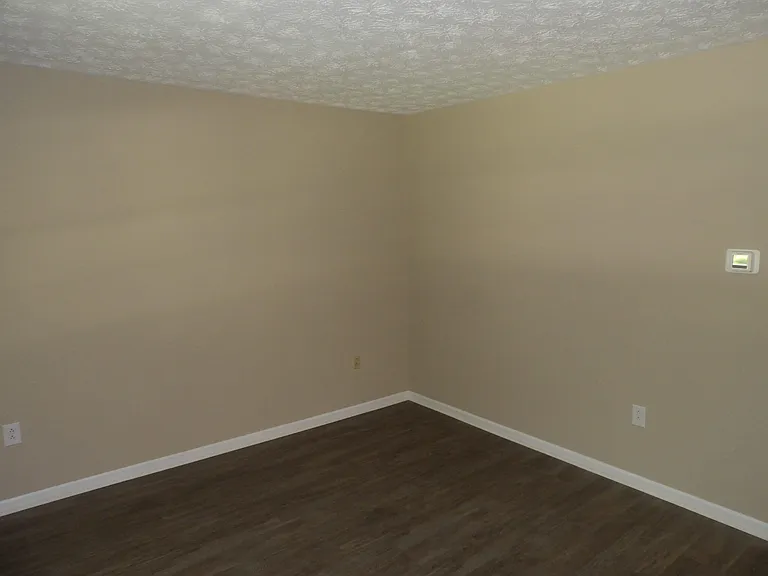 248 Meadowview Dr #2 — Photo 8