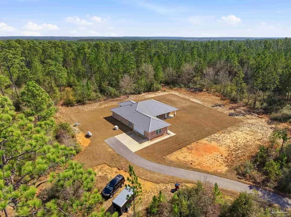 1828 Lewis Rd, Milton, FL 32570