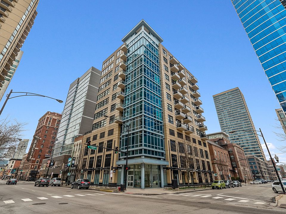 1st image of 101 W Superior St APT 703