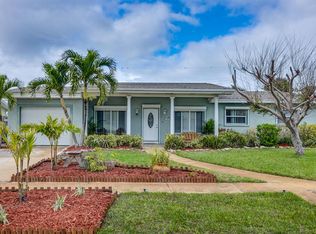 140 Maple Dr, Satellite Beach, FL 32937