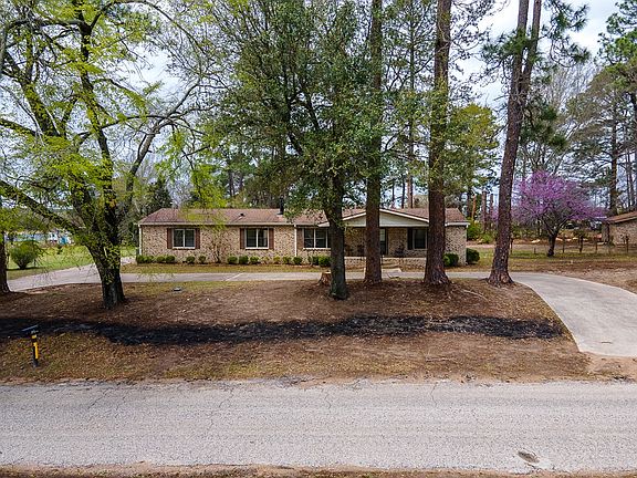 2nd image of 2605 County Road 4615