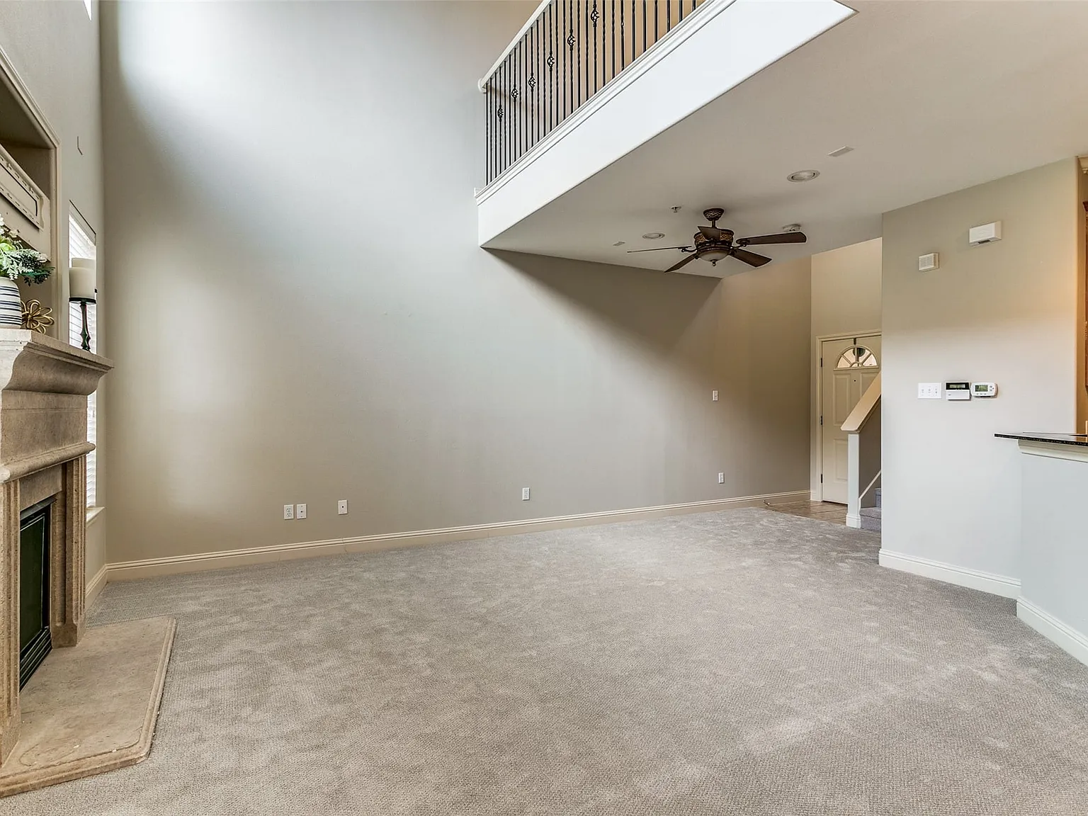 2 bed, 2.5 bath, 1480 sqft, $2,400 — Photo 2