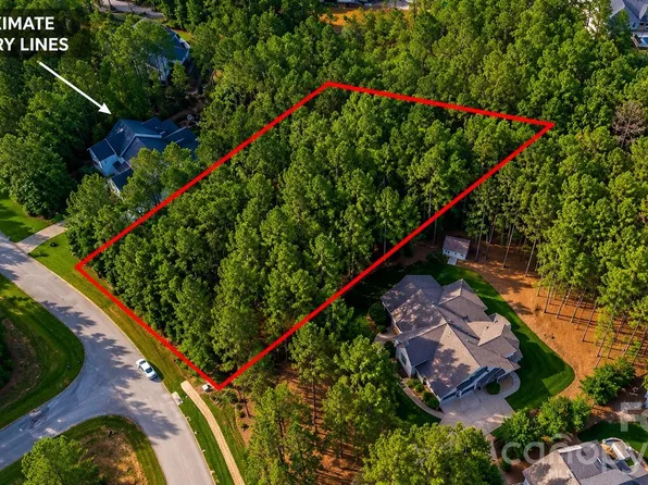 3132 Sherman Dr, Lancaster, SC 29720