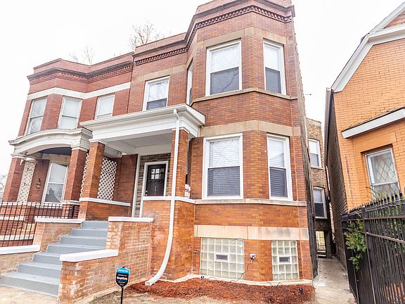 2nd image of 6913 S Calumet Ave