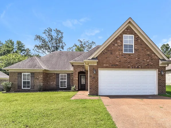 2639 Cherry Tree Dr, Southaven, MS 38672