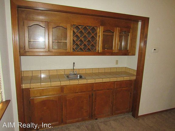 4th image of 1202 Teak Ct