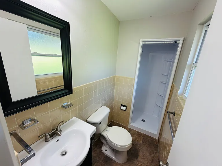 79 Ruth Dr — Photo 19
